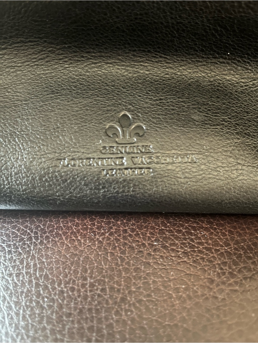 Dooney&Bourke Florentine Vachetta Leather Lucy Hobo Handbag - Picture 7 of 9
